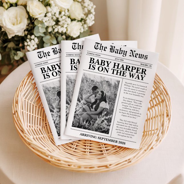 Invitación Newspaper Baby Expecting Pregnancy Announcement (Subido por el creador)