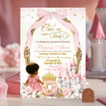 Niña africana rosa una vez en una época cumpleaños