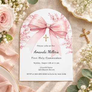 Invitación Niña de flores con lazo rosa para la Primera Comun