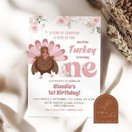 Invitación Niña de primer cumpleaños con pavo floral rosa
