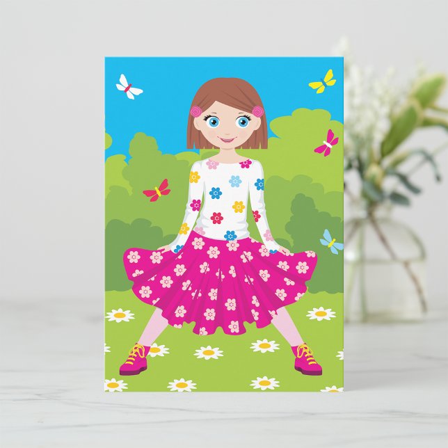 Invitación Niña Feliz con Flores y Mariposas (Subido por el creador)