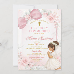 Invitación Niña Monia rezando lazo rosa Primera Comunión