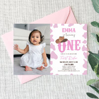 Niña rosa una primera Fiesta de rodeo de primer cu