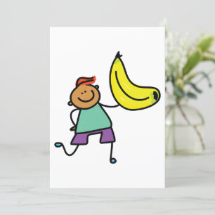 Invitación Niño Juguetón Sosteniendo un Gran Plátano Amarillo