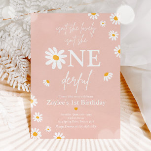 Invitación ¿No es encantadora? ¿No es un cumpleaños maravillo