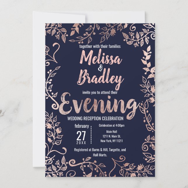 Invitación Noche con guión de pincel azul de la marina floral (Anverso)