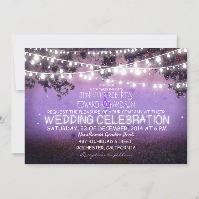 Invitación noche púrpura y luces de jardín boda rústico (Anverso)