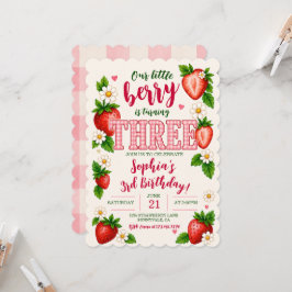 Invitación Nuestra Pequeña Baya Cumple Tres Años de Fresa