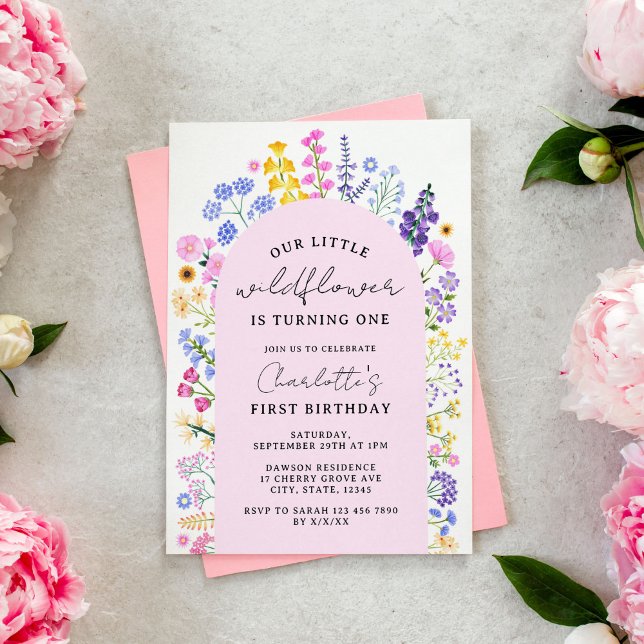 Invitación Nuestra Pequeña Flor Silvestre Se Gira Un Verano D (Our little wildflower floral first birthday girls invitation.)