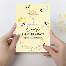 Invitación Nuestra pequeña miel cumple un cumpleaños de abeja