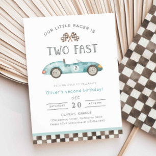 Invitación Nuestro Pequeño Racer es dos autos de carrera rápi