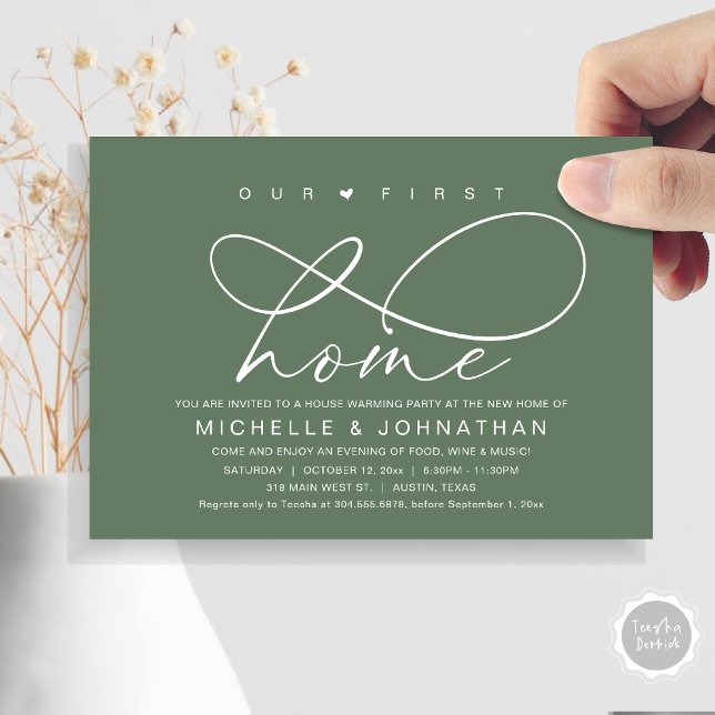 Invitación Nuestro primer hogar, fiesta moderno para el calen (Our First Home, New Housewarming Party Invitation Card, PDF, Modern Romantic Script, Sage Green)