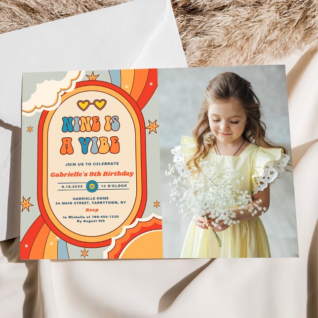 Invitación Nueve Es Un Arcoiris Retro De Vibe Groovy Noveno C (Subido por el creador)