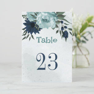 Invitación Número de tabla de flores azul y marina turbias