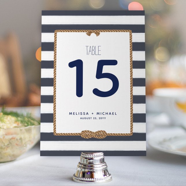 Invitación Número de tabla de nudos náuticos azul y blanco (5 (Modern Navy and White Striped Nautical Wedding or Event Table Numbers (Available for Download))