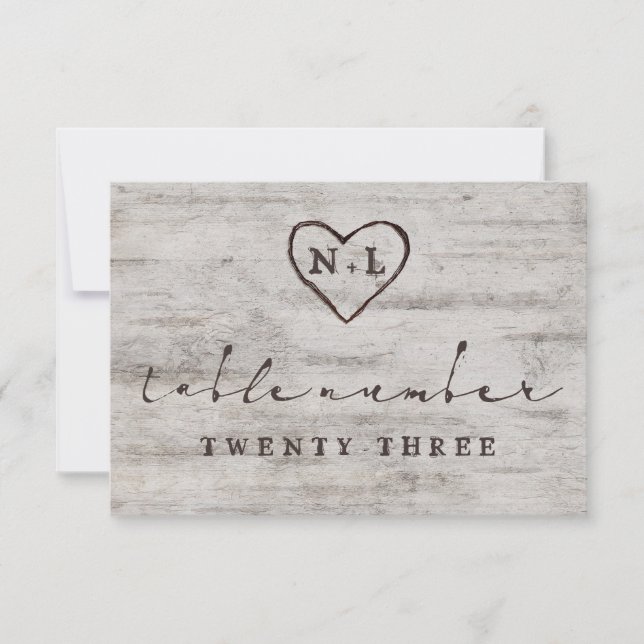 Invitación Números de tabla de Boda rústico de novias tallada (Anverso)