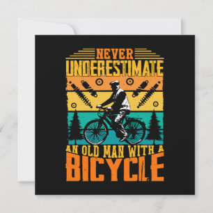 Invitación Nunca Subestimes a un Hombre Mayor en una Biciclet