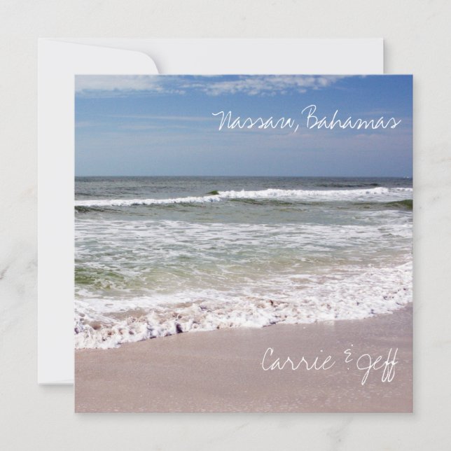 Invitación Olas golpean la playa arenosa (Anverso)