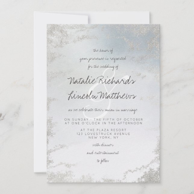 Invitación Ombre Dusty Blue Frosted Relieve metalizado platea (Anverso)