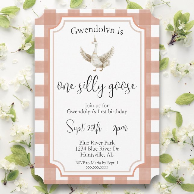 Invitación "One Silly Goose", fiesta de cumpleaños inicial de ("one silly goose" pink watercolor gingham picnic first birthday party invitation cute girls 1st bday)