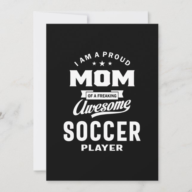 Invitación Orgullosa Mamá De Un Impresionante Jugador De Fútb (Anverso)