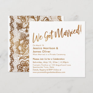 Invitación Oro Escritura Moderna & Encaje Nos Casamos!