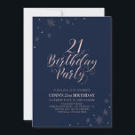 Invitación Oro rosa | Tipografía moderna Fiesta de cumpleaños<br><div class="desc">Celebremos el 21º cumpleaños con esta elegante invitación a la fiesta. Este diseño presenta una tipografía de oro rosa de moda en la parte delantera y gráficos brillantes con una foto en la parte trasera. Reemplace la foto de ejemplo con la suya o elimínala si no la desea. El color...</div>