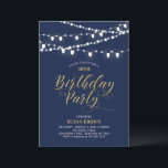 Invitación Oro y marina | 50.ª fiesta de cumpleaños para adul<br><div class="desc">¡Celebra un día especial con esta invitación a la fiesta de oro de la moda! Este diseño presenta luces de cadena y una tipografía de guiones dorados con fondo marino.</div>