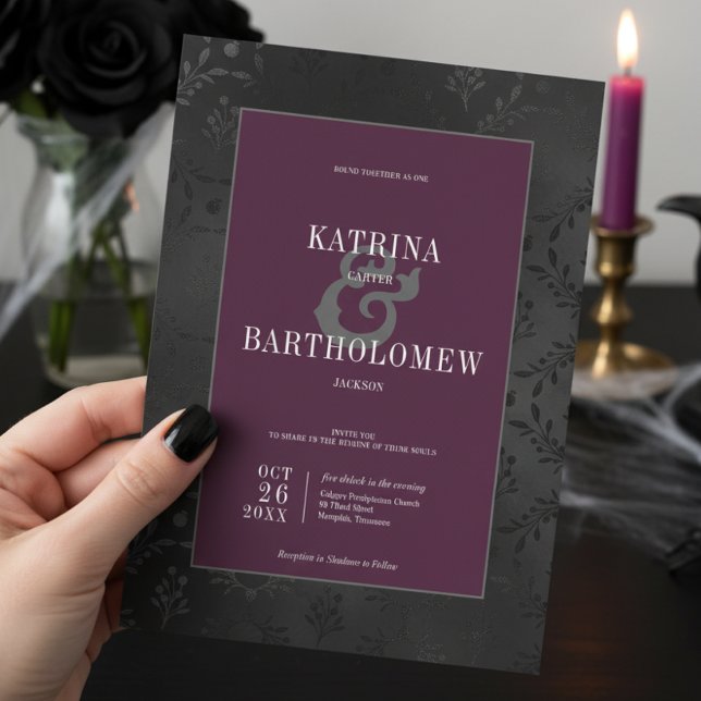 Invitación Oscuro Gótico Negro Floral satino Damask Wine Boda (Subido por el creador)