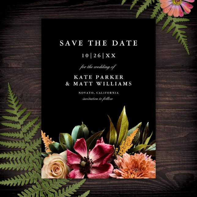 Invitación Oscuro Moody Elegant Floral Wedding Save the Date (Subido por el creador)