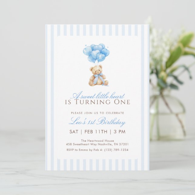Invitación Osito Globo Corazón Azul Cumpleaños 1 (Anverso de pie)