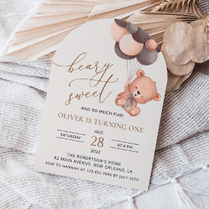 Invitación Oso Bebé, Globos Marrones, Primer Cumpleaños