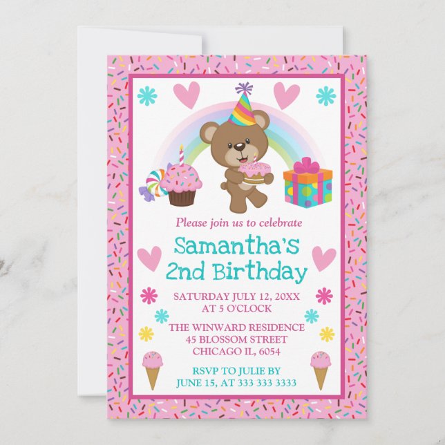 Invitación Oso de cumpleaños lindo y arcoíris y pastel (Anverso)