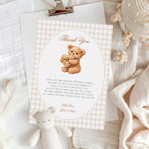Invitación Oso de peluche de gingham marrón, papel para baby 