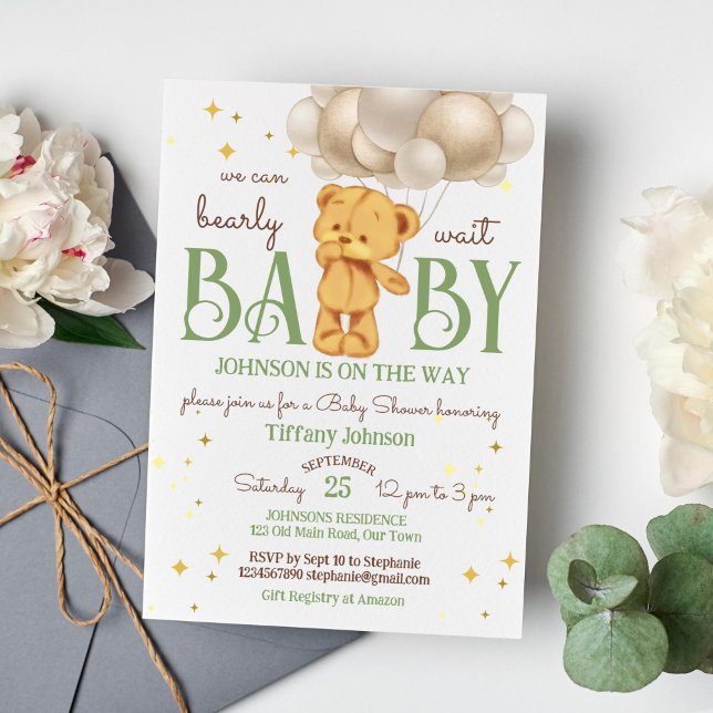Invitación Oso de peluche espera la ducha de bebé marrón verd (Teddy bear bearly wait baby shower template invitation cute teddy bear with balloons sage green brow)