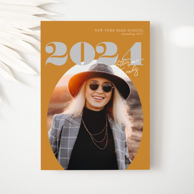 Invitación Oval Bold Clase Moderna de Graduación de Foto 2024 (Subido por el creador)