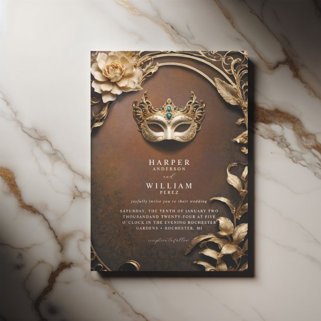 Invitación Óxido y oro encantados Boda de Masquerade (Rusty brown with copper tones masqurade wedding invite, gold foliage and decorative venetian mask)