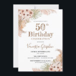Invitación Palm Seca Sale de Pampas Grass 50 cumpleaños<br><div class="desc">Pampas Grass 50th Birthday Invitation, diseño tropical desértico de moda destacable con hojas de palma secas pintadas a mano con color de agua, juntura de pampas hierba de pampas, flores tropicales mixtas, orquídea rosa y polvorientas rosas y rosa polvoriento del desierto combinando el estilo moderno de escritura de caligrafía -...</div>