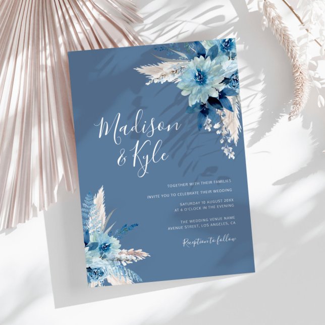 Invitación pampas bohemias boda floral azul polvoriento (Subido por el creador)