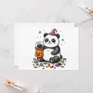 Invitación Panda de Halloween regordete con barriga de dulces