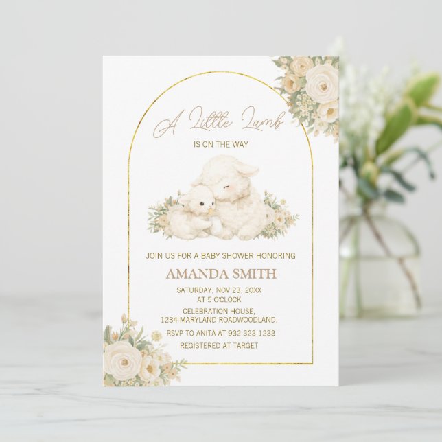 Invitación para baby shower de corderito en verde  (Anverso de pie)