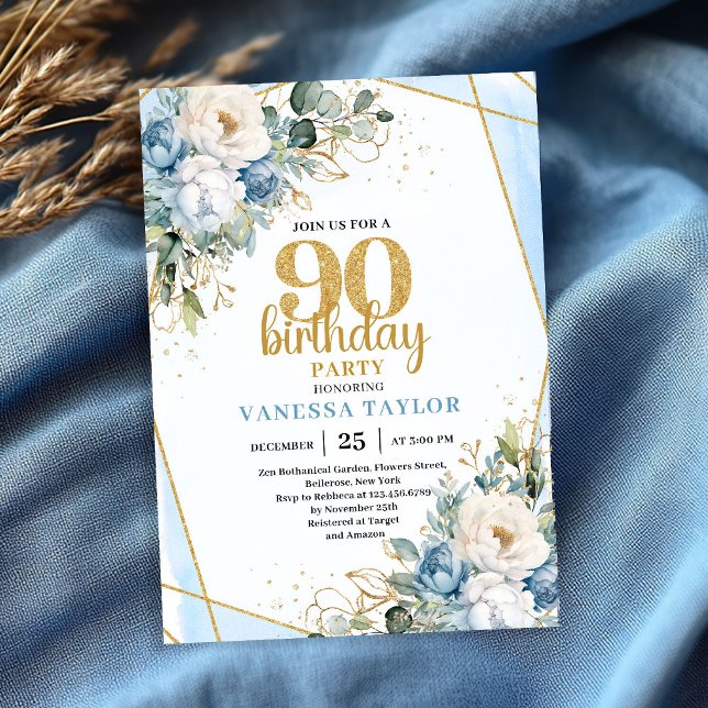 Invitación para la fiesta de cumpleaños número 90  (Blue Flower Gold Accent 90th Birthday Party Invite)