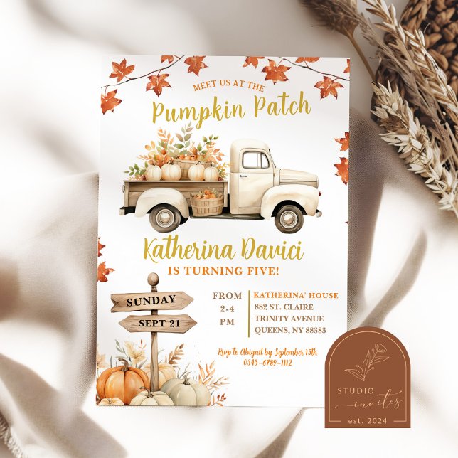 Invitación Parche de calabaza Maple Leaves Chica de cumpleaño (Subido por el creador)