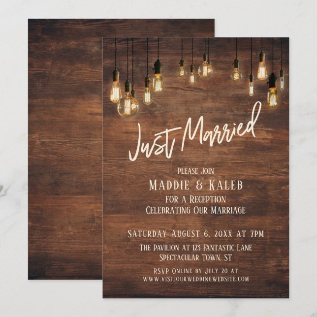 Invitación Pared de Madera Marrón con Luces Edison, Recién Ca (Anverso / Reverso)