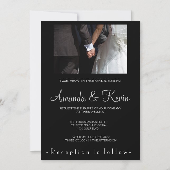Invitación Pareja de matrimonio romántica y elegante sostenie (Reverso)