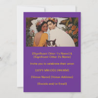 Pareja interracial púrpura arte floral con gato