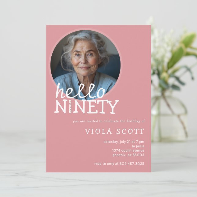 Invitación Partida de cumpleaños 90 Hello Ninety Pink (Anverso de pie)