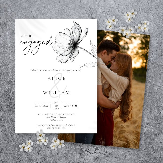 Invitación Partido de compromiso floral de fotografía moderna (Modern We're Engaged Floral Photo Engagement Party Invitation)