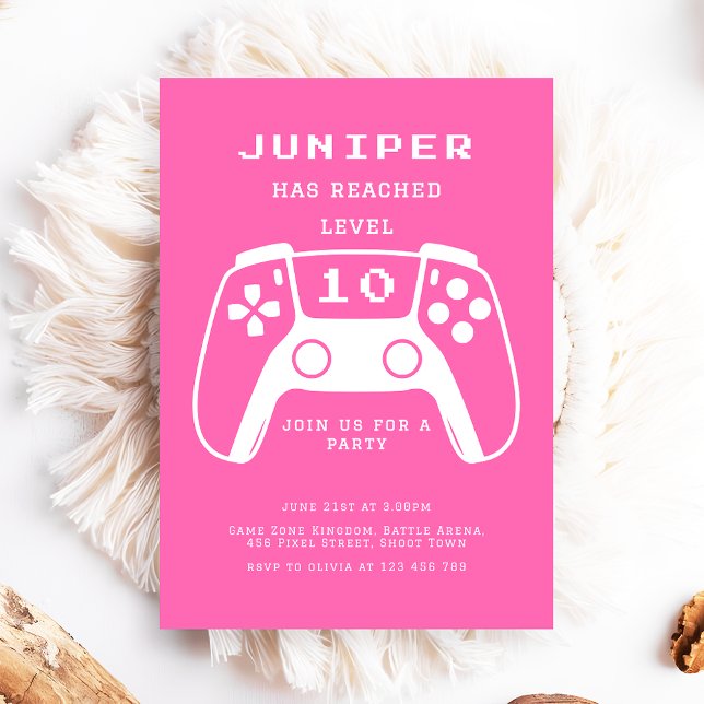 Invitación Partido de Cumpleaños de Chica Girly Gamer, de col (Subido por el creador)