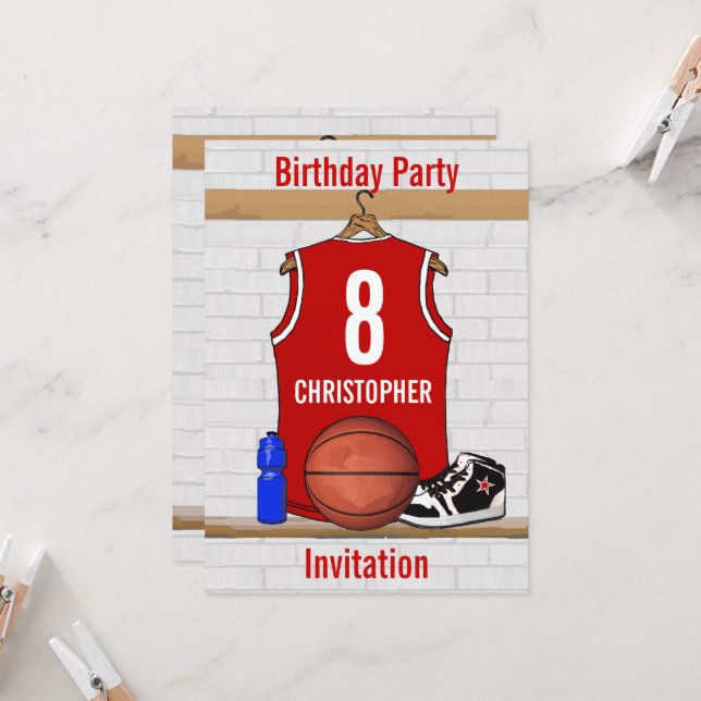 Invitación Partido de Cumpleaños de Jersey de Baloncesto Rojo (Anverso/Reverso In Situ)